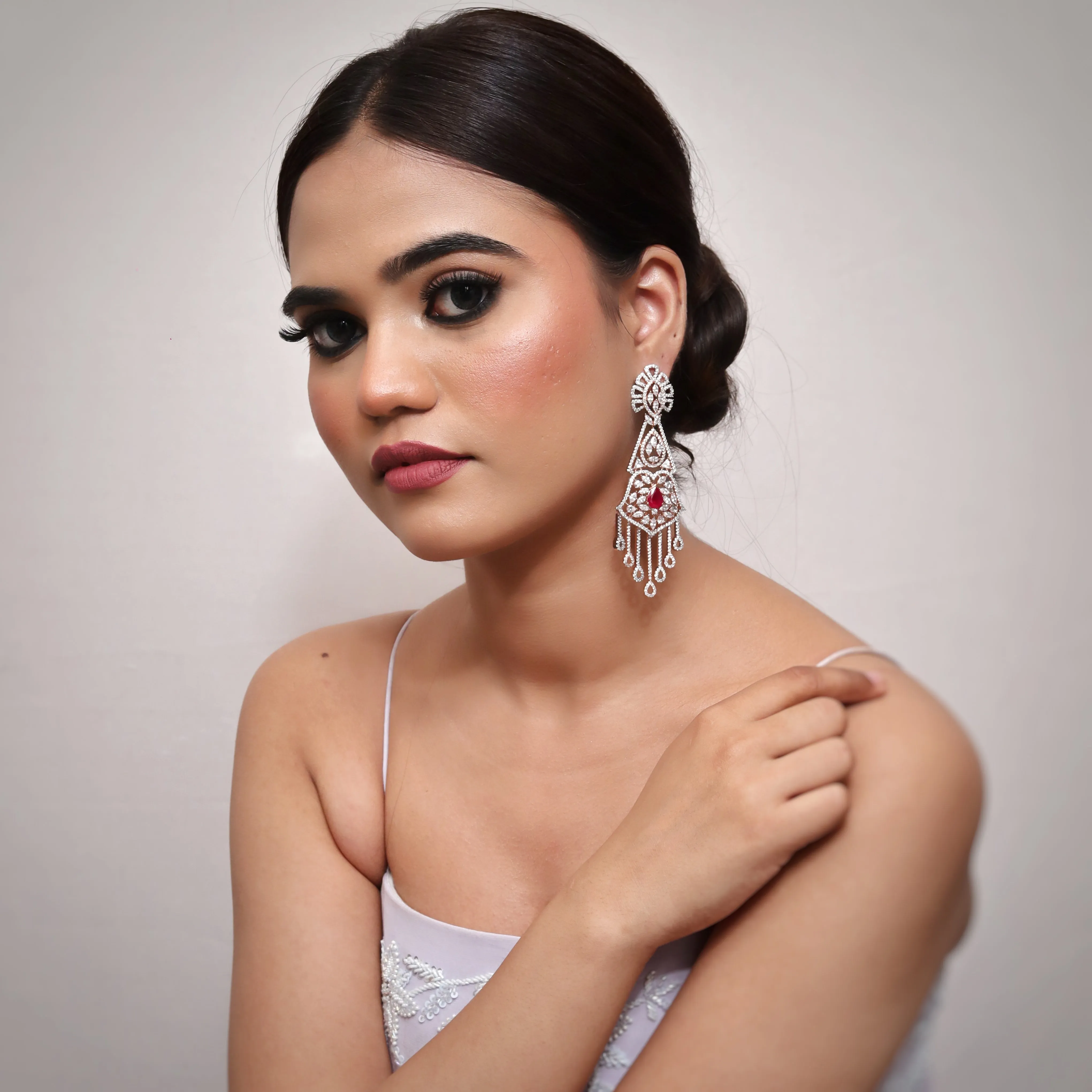 Rose Gold Plated Stylish Zircon/AD Earring 10850-6608