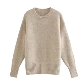 SOFT KNITTED SWEATER